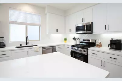 80215 Whisper Rock Way, La Quinta, CA 92253 - Photo 8