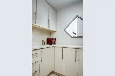 199 Desert Lakes Drive, Palm Springs, CA 92264 - Photo 16