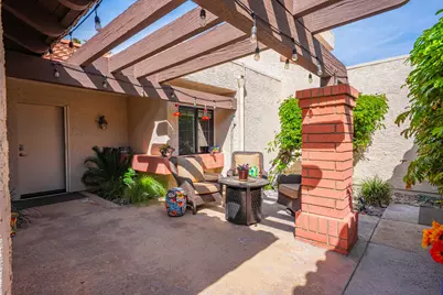2345 S Cherokee Way #105, Palm Springs, CA 92264 - Photo 2