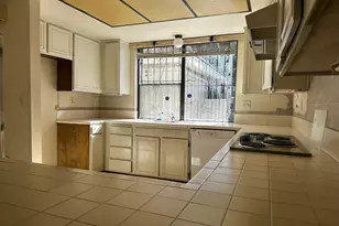 2466 E Oakcrest Dr, Palm Springs, CA 92264 - Photo 8