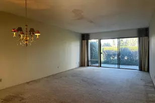 2466 E Oakcrest Dr, Palm Springs, CA 92264 - Photo 6