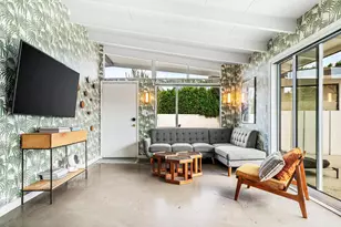 1655 Tamarisk Rd, Palm Springs, CA 92262 - Photo 10