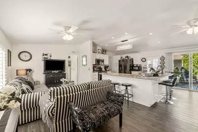 73450 Country Club Drive #277, Palm Desert, CA 92260 - Photo 4