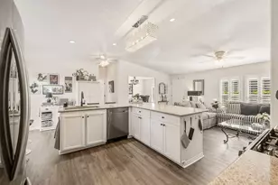 73450 Country Club Dr, Palm Desert, CA 92260 - Photo 8