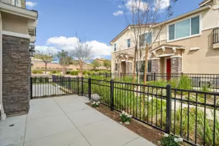 16650 Wyndham Ln, Fontana, CA 92336 - Photo 40