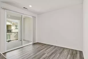 16650 Wyndham Ln, Fontana, CA 92336 - Photo 8