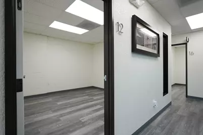 2825 E Tahquitz Canyon Way E, Palm Springs, CA 92262 - Photo 42