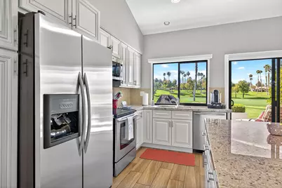 38843 Lobelia Circle, Palm Desert, CA 92211 - Photo 10