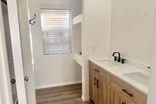 51555 Eisenhower Dr, La Quinta, CA 92253 - Photo 20