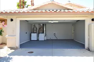 51555 Eisenhower Dr, La Quinta, CA 92253 - Photo 4