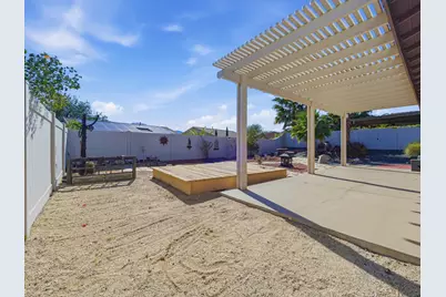 64099 Olympic Mountain Avenue, Desert Hot Springs, CA 92240 - Photo 16