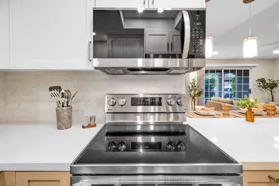 2700 Lawrence Crossley Road #41, Palm Springs, CA 92264 - Photo 16