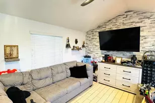 88755 Ave 58 Spc 5, Thermal, CA 92274 - Photo 4