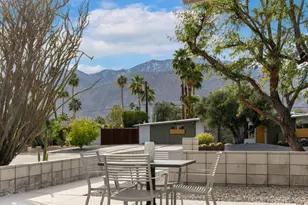 282 N Orchid Tree Ln, Palm Springs, CA 92262 - Photo 4