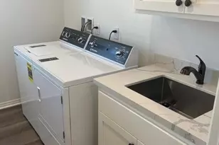 67105 Mission Dr, Cathedral City, CA 92234 - Photo 14