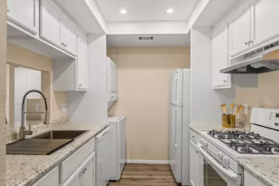 45546 Aladdin Street #C202, Indio, CA 92201 - Photo 10