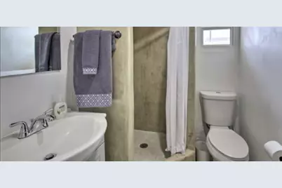 66375 Flora Avenue, Desert Hot Springs, CA 92240 - Photo 16