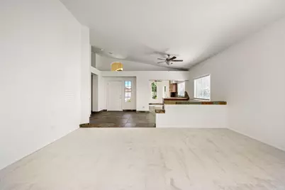 52725 Avenue Alvarado, La Quinta, CA 92253 - Photo 10