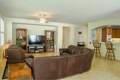 39380 Beringer Drive, Murrieta, CA 92563 - Photo 12