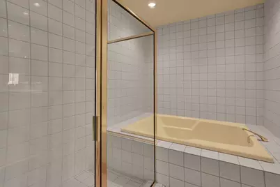 9 Lakeshore Drive, Rancho Mirage, CA 92270 - Photo 16