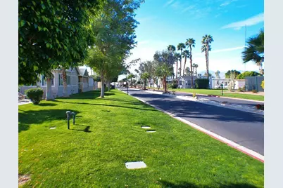 84136 Avenue 44, #142 #142, Indio, CA 92203 - Photo 6