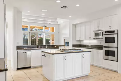 14 Collegiate Circle, Rancho Mirage, CA 92270 - Photo 16