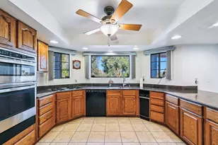 204 Fairway Dr, Needles, CA 92363 - Photo 6
