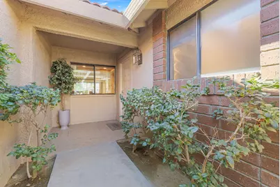 79 Camino Arroyo N, Palm Desert, CA 92260 - Photo 2