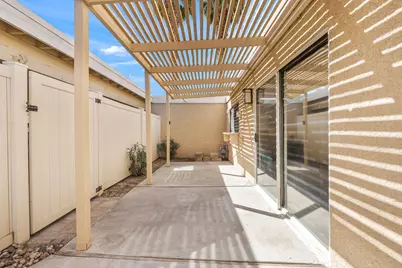 69738 Campana Court, Rancho Mirage, CA 92270 - Photo 24