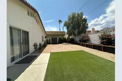 54445 Avenida Alvarado, La Quinta, CA 92253 - Photo 28