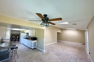 2231 N Los Alamos Rd, Palm Springs, CA 92262 - Photo 20