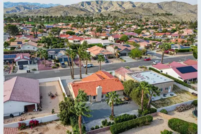 9621 Siwanoy Drive, Desert Hot Springs, CA 92240 - Photo 6