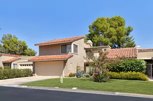 38 Tennis Club Dr, Rancho Mirage, CA 92270 - Photo 2
