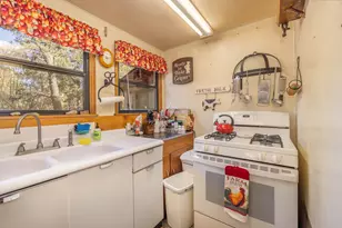 331 Mullins Dr, Big Bear City, CA 92314 - Photo 18