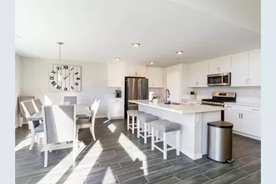 12463 Sylvanus Drive, Desert Hot Springs, CA 92240 - Photo 10