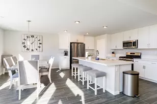 12463 Sylvanus Dr, Desert Hot Springs, CA 92240 - Photo 10