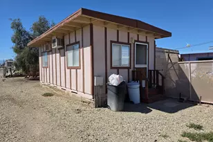 9554 Avenue E, Bombay Beach, CA 92257 - Photo 8