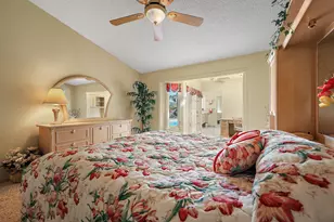 38960 Kilimanjaro Dr, Palm Desert, CA 92211 - Photo 16