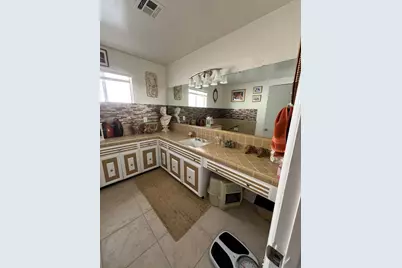 11725 Ambrosio Drive, Desert Hot Springs, CA 92240 - Photo 8