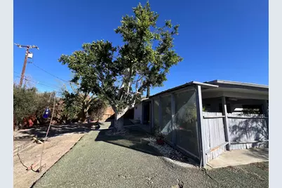 11725 Ambrosio Drive, Desert Hot Springs, CA 92240 - Photo 14