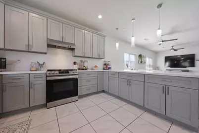 16360 Avenida Monteflora, Desert Hot Springs, CA 92240 - Photo 10