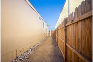 15687 Palm Dr, Desert Hot Springs, CA 92240 - Photo 6