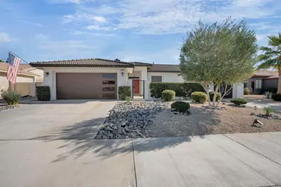 45180 Debbie Drive, La Quinta, CA 92253 - Photo 4