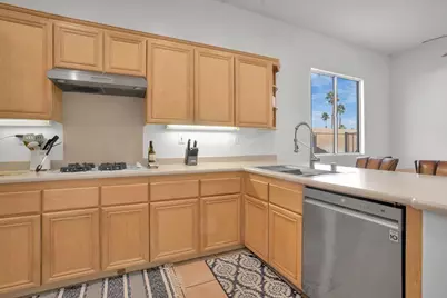 45180 Debbie Drive, La Quinta, CA 92253 - Photo 8