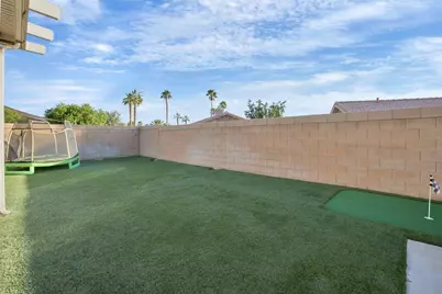45180 Debbie Drive, La Quinta, CA 92253 - Photo 32