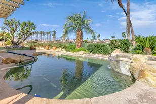 35719 Royal Sage Ct, Palm Desert, CA 92211 - Photo 4
