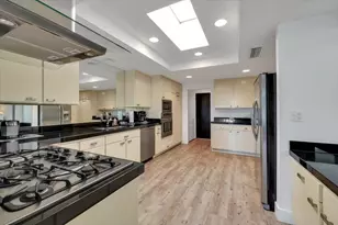 2202 Madrona Dr, Palm Springs, CA 92264 - Photo 12