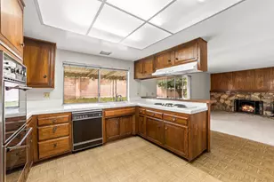 3292 Greenleaf Dr, Brea, CA 92823 - Photo 14