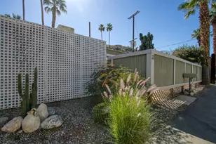22 Jupiter St, Palm Springs, CA 92264 - Photo 2