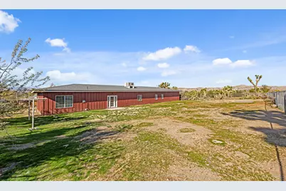 7607 Lucerne Vista Avenue, Yucca Valley, CA 92284 - Photo 42